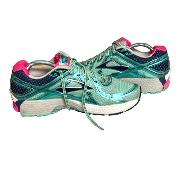WOMENS BROOKS GTS EDITION 16 RUNNING SHOES SIZE 11 - Picture 2 of 5